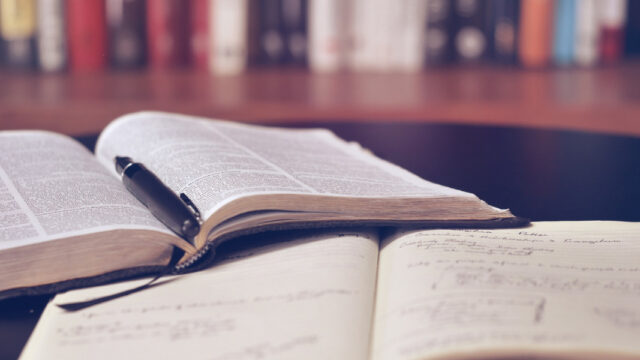 プログラミング初心者が最初に手に取るべき入門書3選 エンジニアブログ